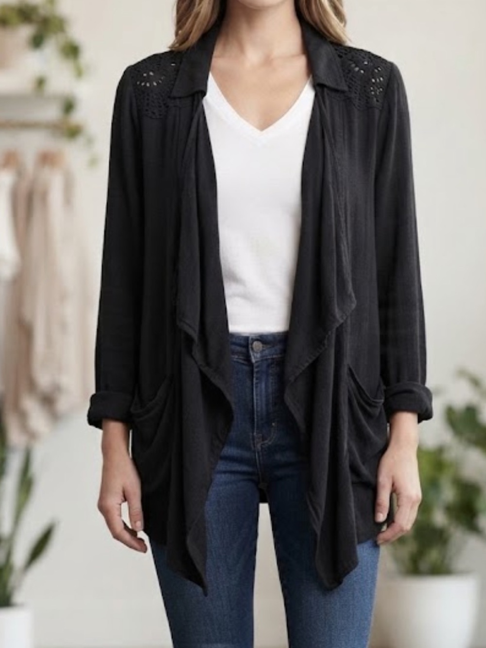 Knox‎ Rose Cover-Up Jacket